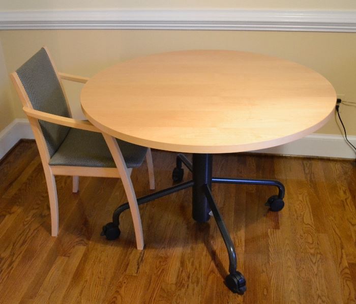 Table with Adjustable Height