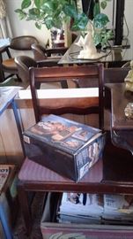 telephone stand and Garfield phone