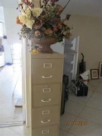 4 drawer file cabinet