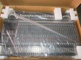 Mackie 32.8 32x8x2 8-Bus Analog Mixing Console