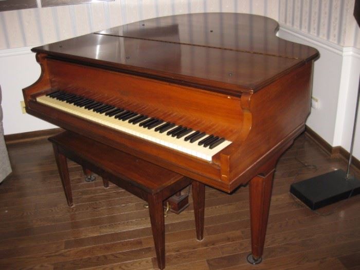 Whitney Grand Piano (1920-30)