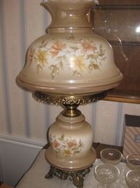 Gone with the Wind style lamp