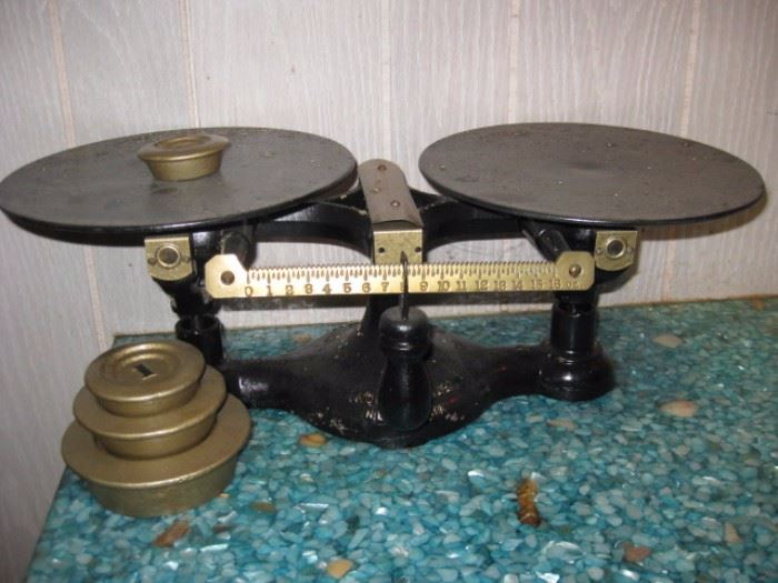 Antique Jacobs brothers scale