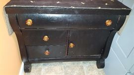Painted Antique Small Chest/Washstand