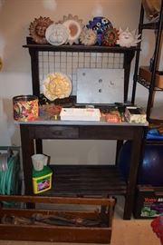 Garden storage cart