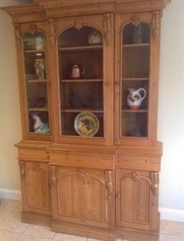 Antique stripped pine bookcase/caabinet