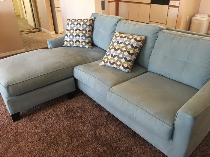Gorgeous Cindy Crawford sofa, priced just reduced to $500