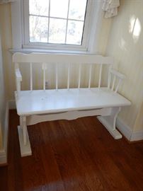 ALCOVE BENCH