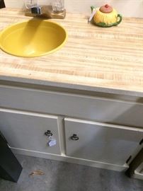 Vintage child's kitchen sink unit