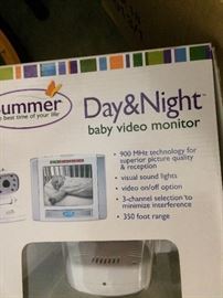 Summer (brand) Day & Night Baby Video Monitor