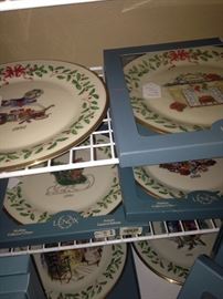 More of the Lenox holiday collector's plates (annual limited editions)