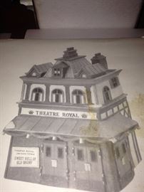 Boxes "Theatre Royal" (Dickens' Village)