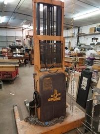 Big joe fork lift works great!