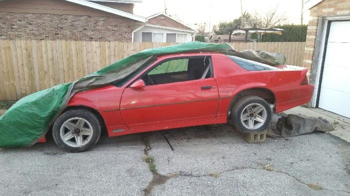 1987 IROC Z-28 Parts Car with 350 Tune Port Engine