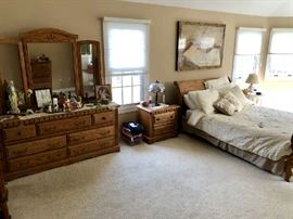 Tiger Oak Bedroom Set