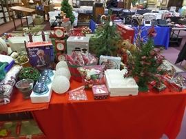 Demdaco - Cyress -Pfaltzgraff - Ftiz & Floyd