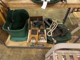 English riding saddle priced includes tack supplies 