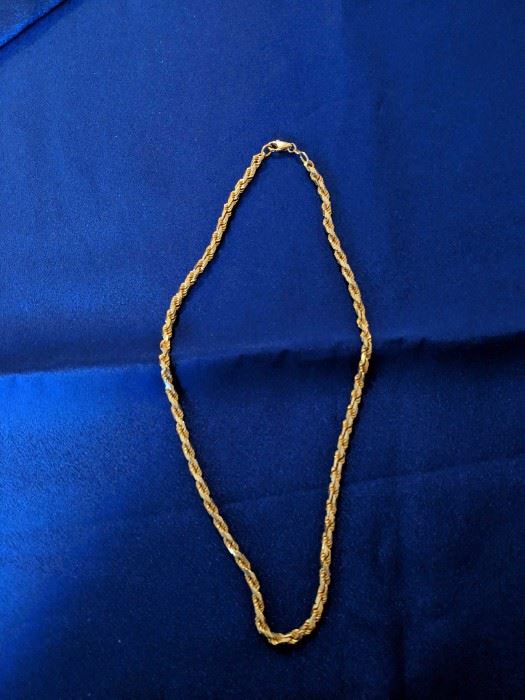 18 in. gold, 14 ct. necklace
