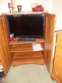 Wood media cabinet, 32" TV