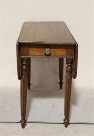 Antique Sheraton Pembroke table