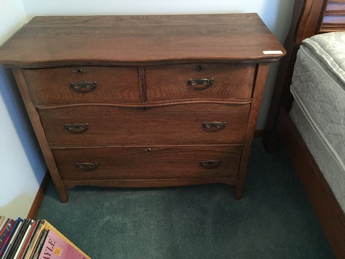 A nice early 1900's antique dresser in oak -- did I say, "nice"!?