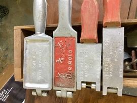 Fishing lead sinker molds