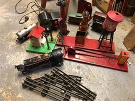 1930's Metal Lionel Train Set