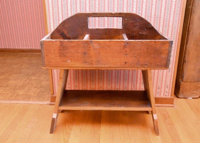 BUY IT NOW! Lot #109, Primitive Wood Tote Attached to Base, $75