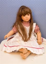 BUY IT NOW! Lot #138, Annette Himstedt Doll (Neblina), Faces of Friendship Collection.  (Comes with original box & shipper), $300