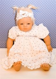 BUY IT NOW! Lot #150, Annette Himstedt Doll (Annchen), Barefoot Babies Collection.  (Comes w/ original box & shipper), $175