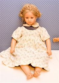 BUY IT NOW! Lot #165, Annette Himstedt Doll (Ellen), The Barefoot Children Series.  (Comes w/ original box & shipper), $150