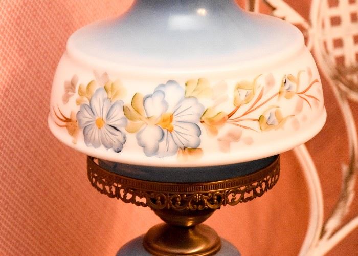 BUY IT NOW! Lot #187, Hurricane / Gone with the Wind Parlor Table Lamp, Hand-Painted Glass Shade, $50