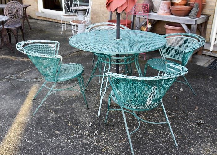 BUY IT NOW! Lot #206, Green Wrought Iron Garden / Patio Dining Table & Chairs Set, $80