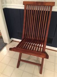 Folding teak chair