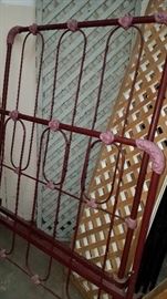 Vintage twin iron rail bed