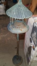 Rustic cast iron bird feeder