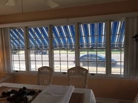 Windows - lots of them! Levolor blinds too!