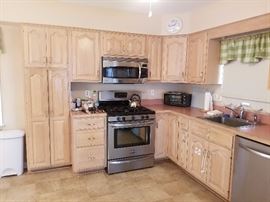 Wood kitchen cabinets