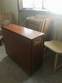 Mid-Century Hide-A-Way table & chairs 
