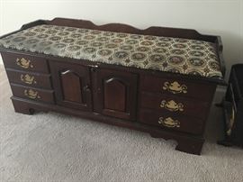 Lane cedar chest 