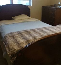 full size headboard/footboard, mattress set, chest of drawers