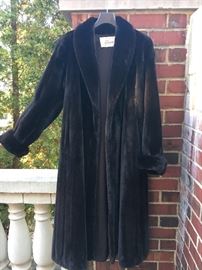 BEAUTIFUL FULL LENGTH MINK , FURS BY ARPIN  size M/L