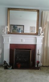 Beautiful vintage guilded gold-leaf framed mirror.