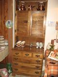 Solid Oak Hutch with Shutters/Drawers