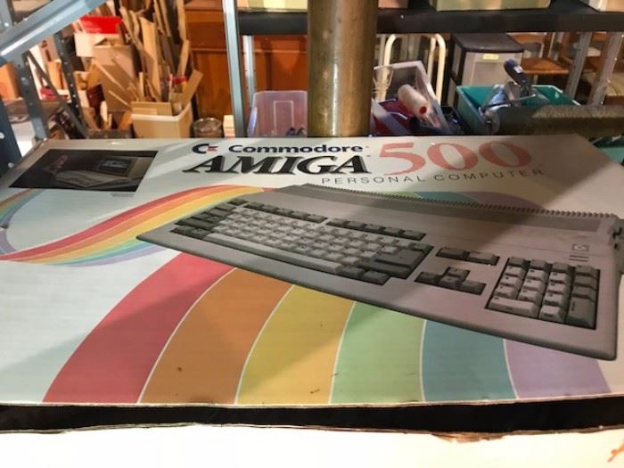 Commodore Amiga 500 (complete in box).