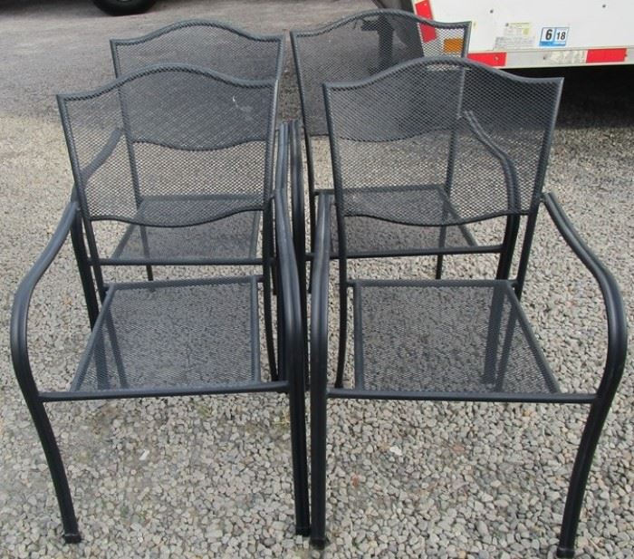 4 outdoor chairs
