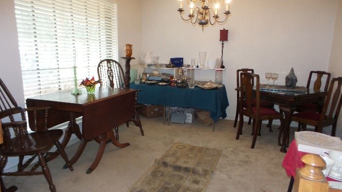 Duncan Phyfe Style drop leaf table - recently refinished. Many chairs