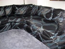 6 pc. sofa, Black Silk print. 