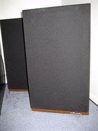 Matching Polk Audio speakers.