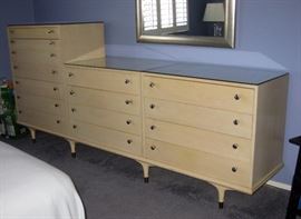 Jhnson Mich. Mid Century dresser 